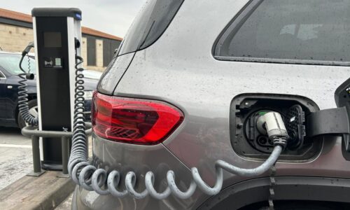 [Sostenibilidad] Punto de recarga de vehículos eléctricos en Zibá